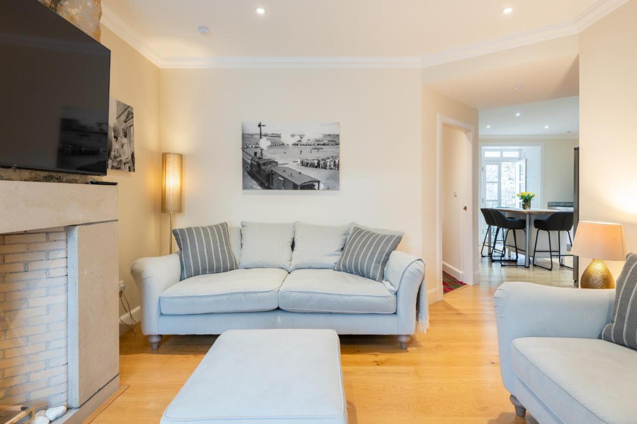 138 North Street - Luxury 2 Bed 2 Bath With Secret Garden, Summerhouse, Putting Green Сент-Ендрюс Екстер'єр фото