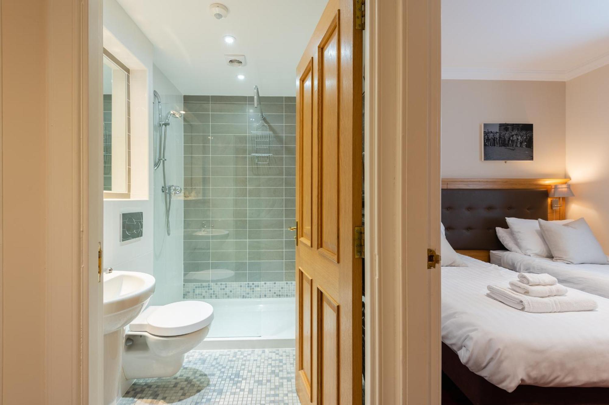 138 North Street - Luxury 2 Bed 2 Bath With Secret Garden, Summerhouse, Putting Green Сент-Ендрюс Екстер'єр фото
